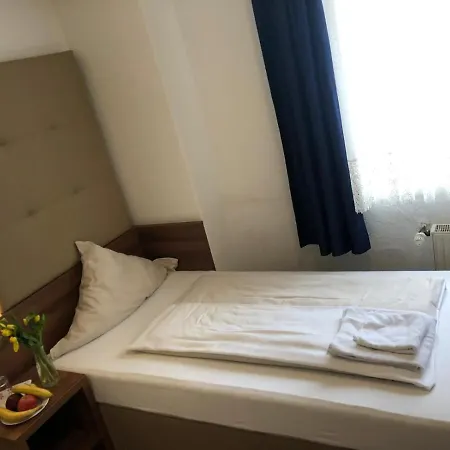 Guest house Riede 3*