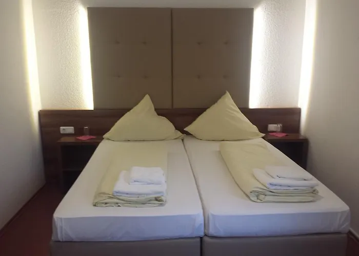 ゲストハウス Riede