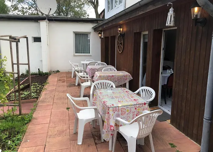 Riede ゲストハウス