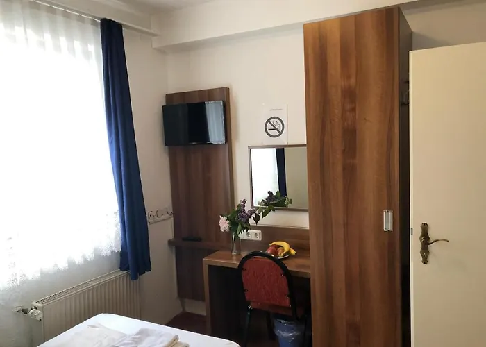 Riede ゲストハウス